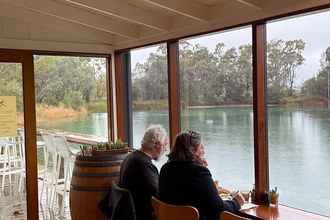 Adelaide Couples Tour: Penfolds(World #2) Visit Hahndorf & Lunch - Key points at a glance