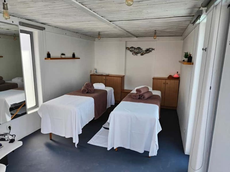 Akrotiri: Aromatherapy Couples Massage - What the strongest praise focuses on