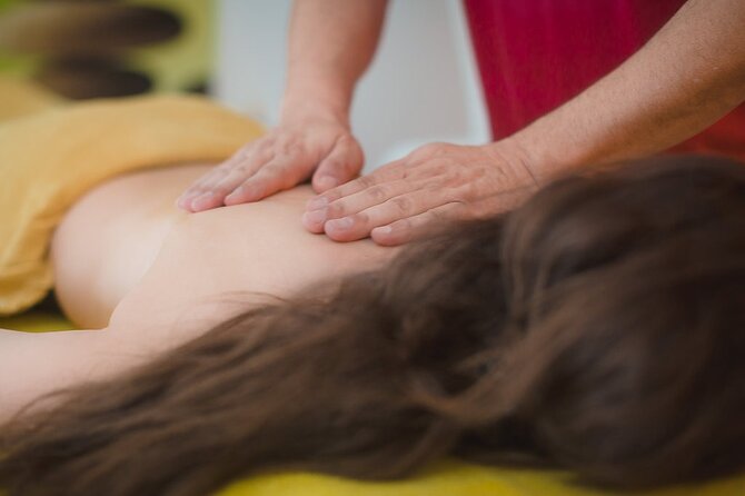 Akrotiri: Couples' Aromatherapy Massage - Is $252.05 good value for two?