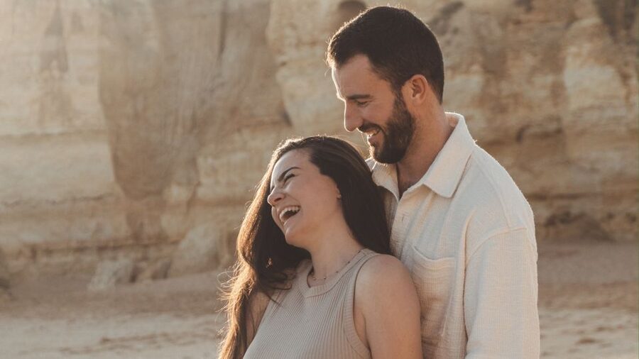 Algarve: Photoshoot for couple, family, portrait - Outfit advice that works in the Algarve