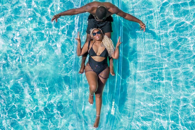 Couples Clear Kayak Photoshoot in Montego Bay - The 340-pound combined weight limit