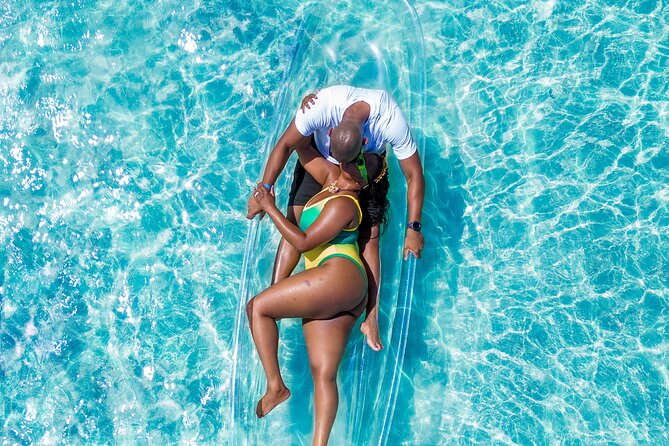 Couples Clear Kayak Photoshoot in Montego Bay - What the 30-minute session is really like