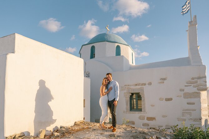 Couples or Family Private Photoshoot Sessions on Paros - Why the private format earns attention
