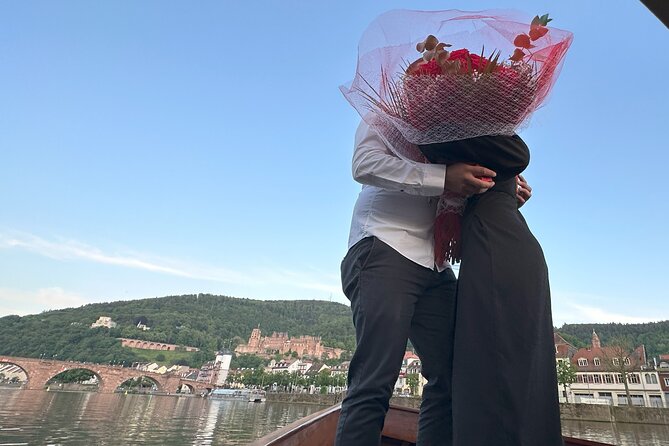 Exclusive private boat trip for couples in Heidelberg - Love Island and the downstream sights