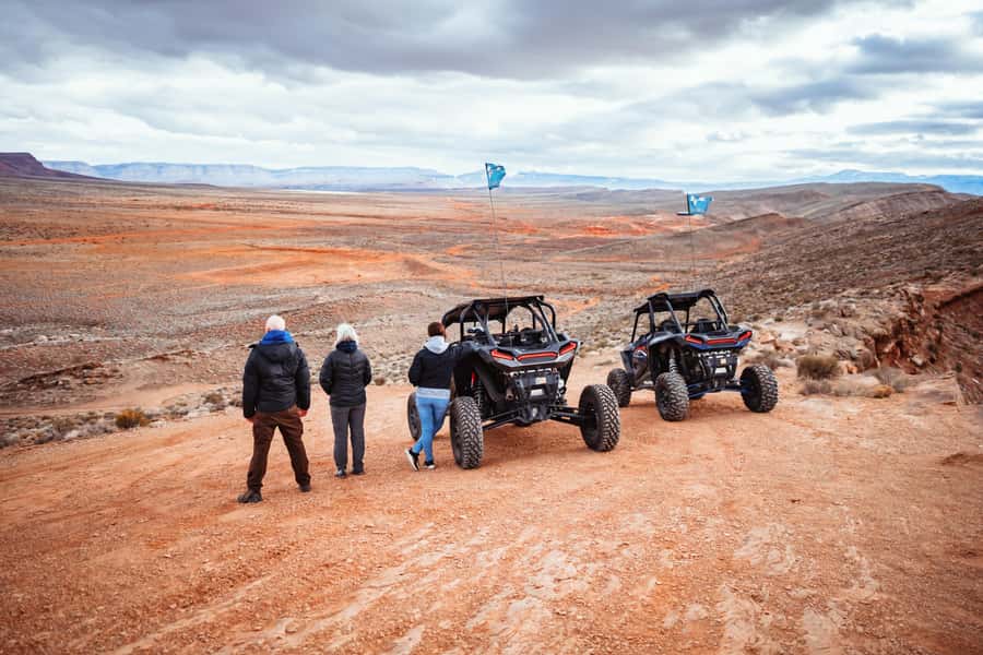 Greater Zion: Couples UTV Tour with Food - Sand dunes, red rock, and rough trails