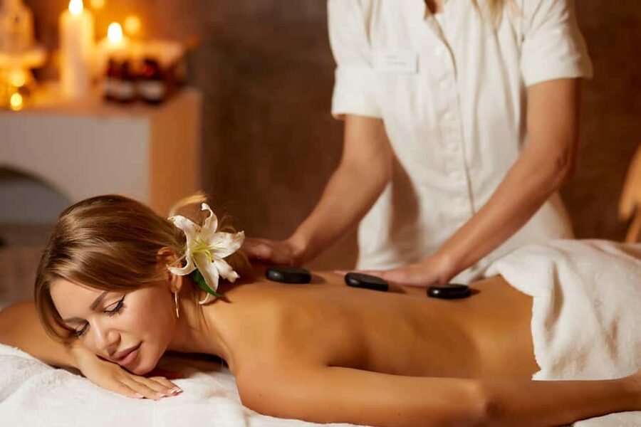 Imerovigli: Aromatherapy Couples’ Massage - A quiet pause in busy Santorini