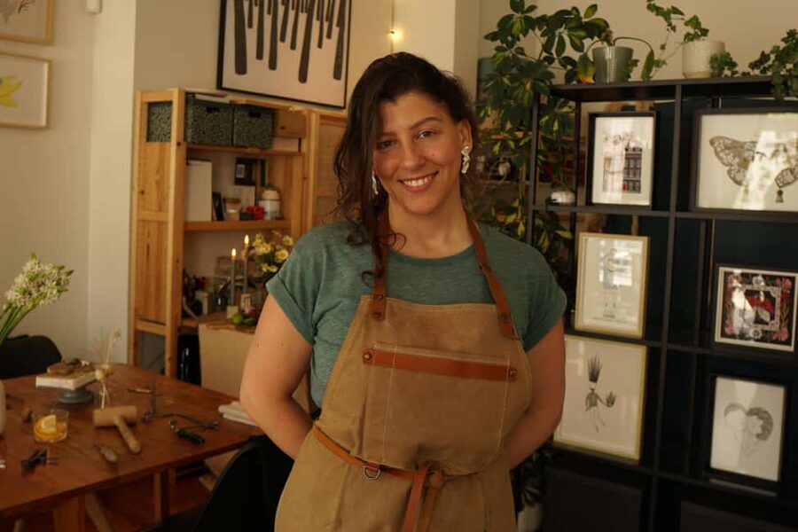 Lisbon: Couples’ Silver Jewelry Workshop with Local Artisans - Choosing between rings and earrings