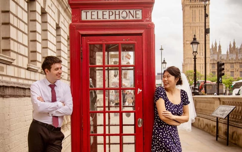 London: Private Couples Photography Session with Landmarks - Is $161 good value for two people?
