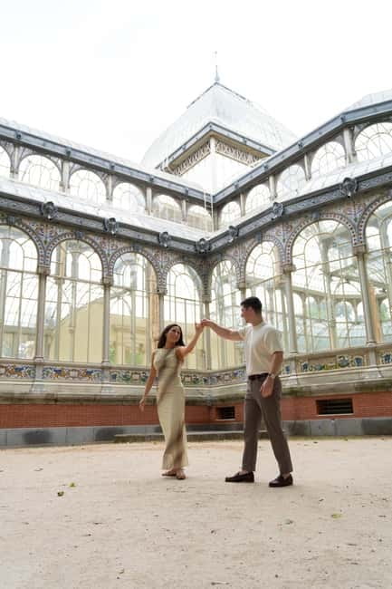 Madrid: Photoshoot for couples - Key points to know before booking