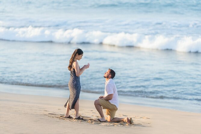 Maui Professional Photographer Couples and Families - Seeing the photos and receiving your files