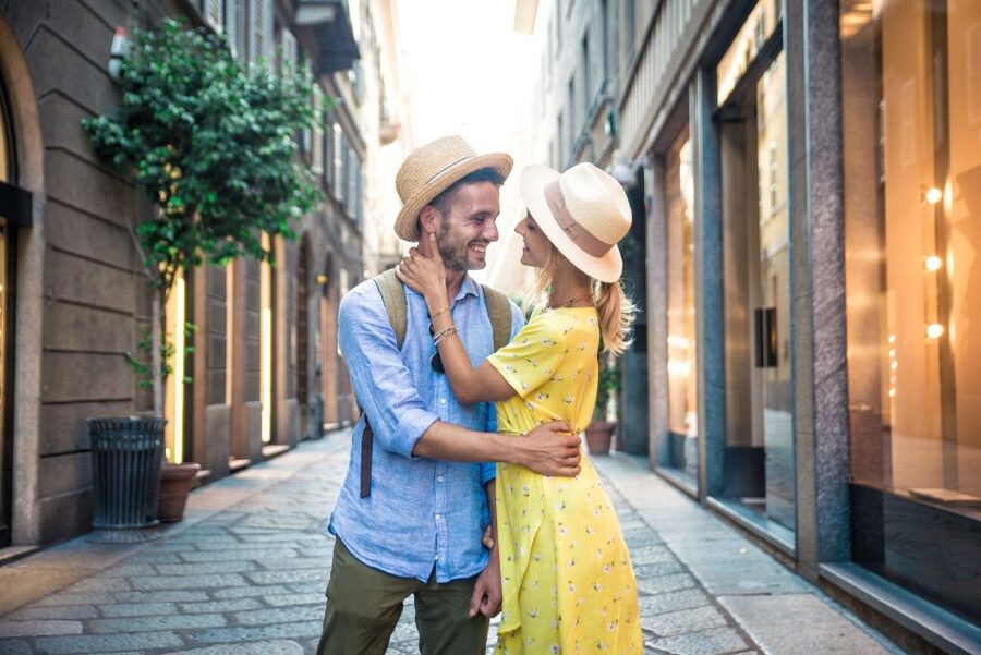 Milan: Romantic photoshoot for Couples - Is $175.59 good value for two?