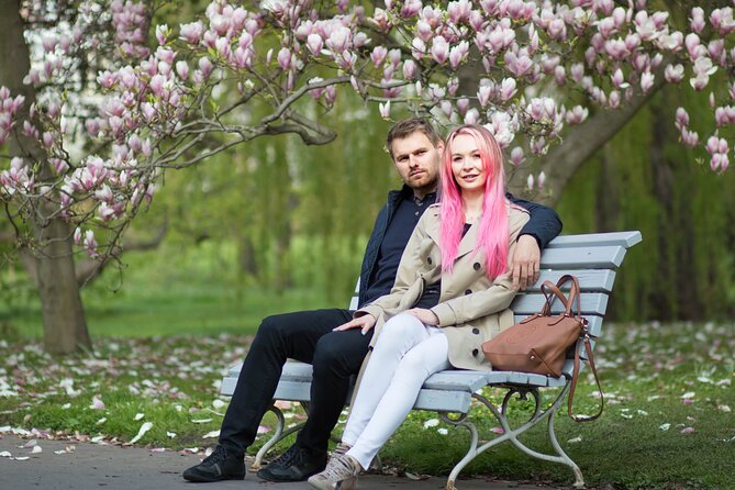 Photo Shoot for couple in Prague - The 70 edited photos and five-day delivery