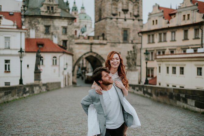 Photographer in Prague - Couple, engagement & portrait photoshoot - Getting natural photographs instead of stiff portraits