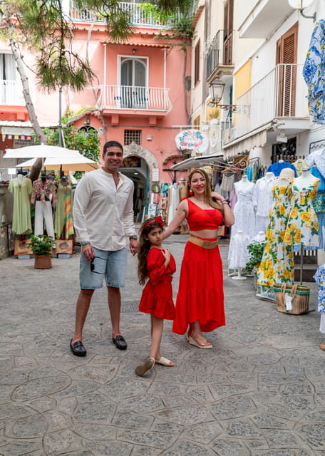 Positano : professional photo shoot for couples and families - Choosing between Spiaggia Grande and Fornillo Beach
