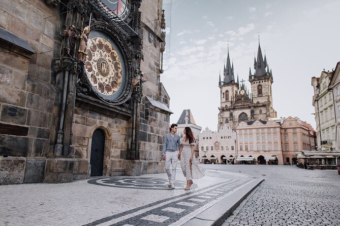 Prague Photo Walk Tour (Family, Couple, Solo) - Why this short Prague session works