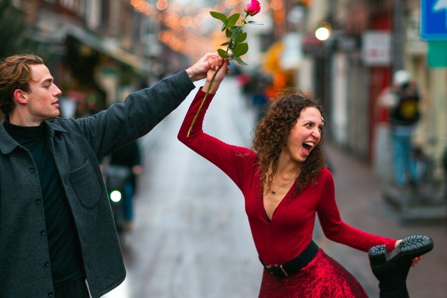 Premium Romantic Photoshoot Experience for Couples - The photographer makes the biggest difference