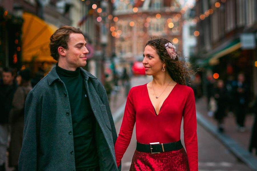 Premium Romantic Photoshoot Experience for Couples - Meeting at Huidenstraat 32