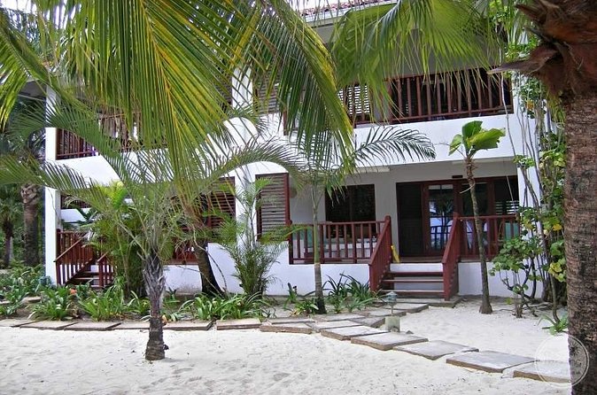Private Airport Transfer to Couples Swept Away Negril - Is $53.35 per person a fair price?