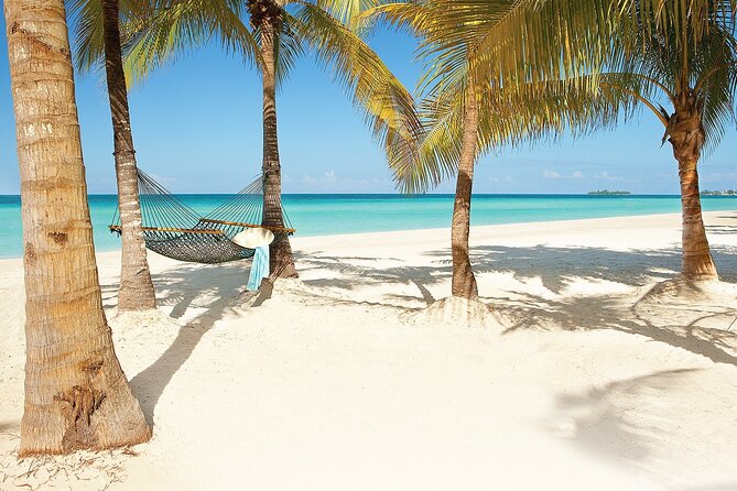 Private Airport Transfer to Couples Swept Away Negril - The Montego Bay airport pickup