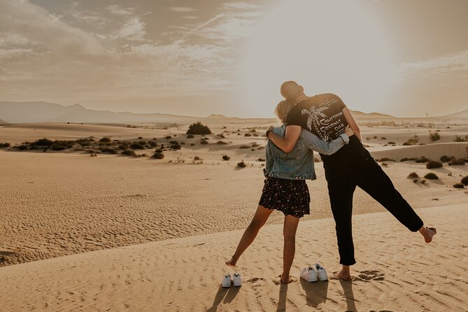 Private couple shooting - Corralejo Fuerteventura - Hotel pickup can simplify the day