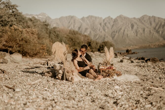 Private Couples Photo Shoot in Queenstown - Why a Queenstown photo shoot can be worth the time