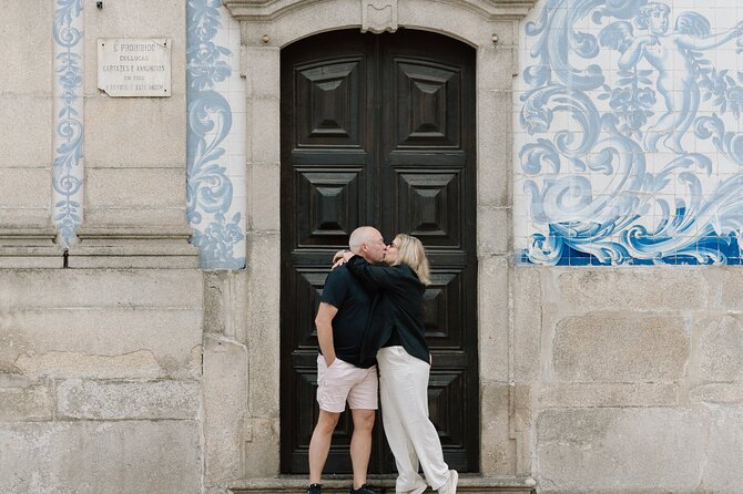 Private Photography Session for Couples in Charming Porto City - Why this Porto photo walk works well for couples