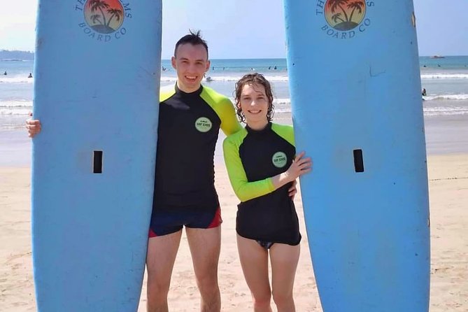 PRIVATE Surf lesson for Beginners Couple - What makes this Weligama surf lesson worth considering