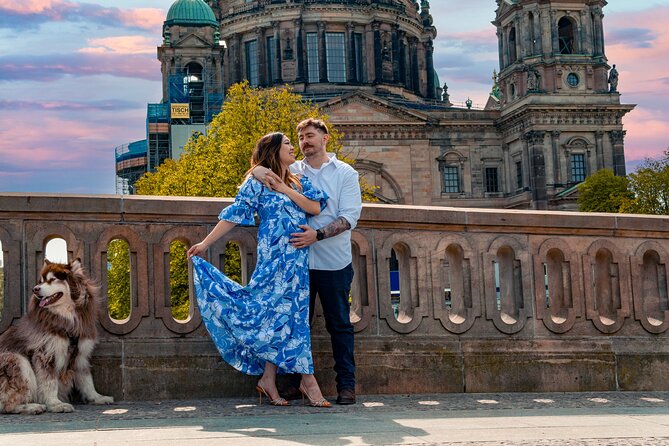 Romantic Couple Photoshoot in the Heart of Berlin - Is $173.64 good value for two people?