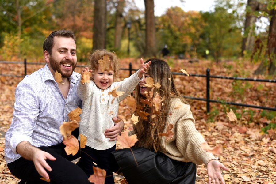 Romantic Photoshoot Experience for Couples in New York - The Brooklyn photo stop