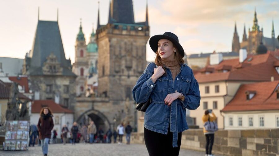 Romantic Photoshoot Experience for Couples in Prague - Meeting your photographer near Charles Bridge