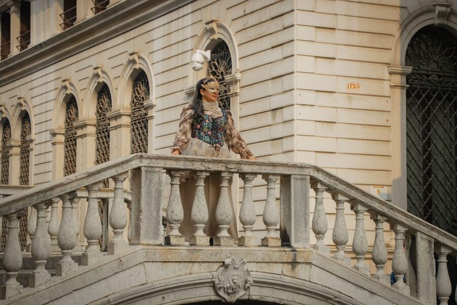 Romantic Photoshoot Experience for Couples in Venice - Who will enjoy this most