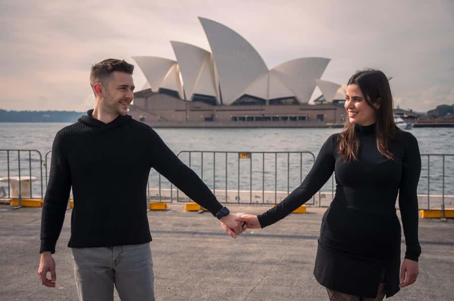 Romantic photoshoot for couples in Sydney - What happens during the 45 to 60 minutes