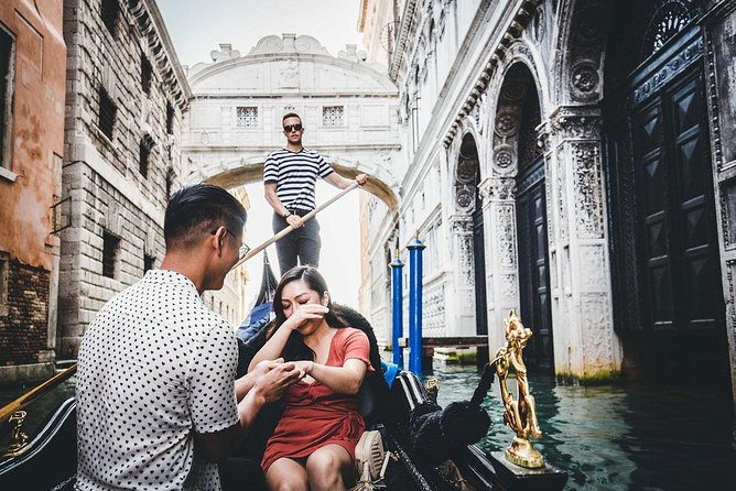 Sunrise Couple Photoshoot Tour - Practical planning for an early start