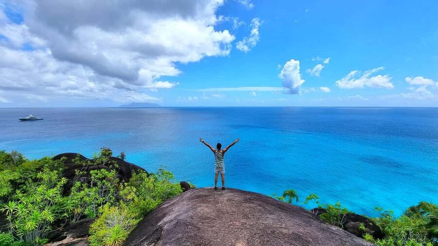 Tours and Hikes for Couples, Solo Travelers or Families - Who will enjoy this most?