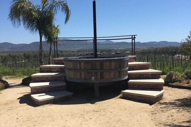 Valle de Guadalupe Couples Wine Tour - Adobe Guadalupe adds lunch and a slower middle
