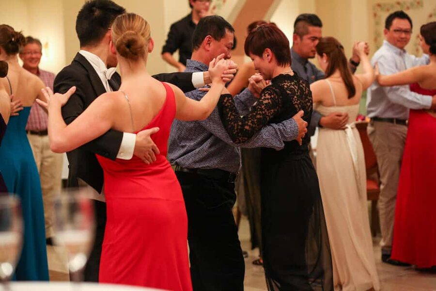 Vienna: Viennese Waltz Beginner Workshop for Couples - Key points at a glance