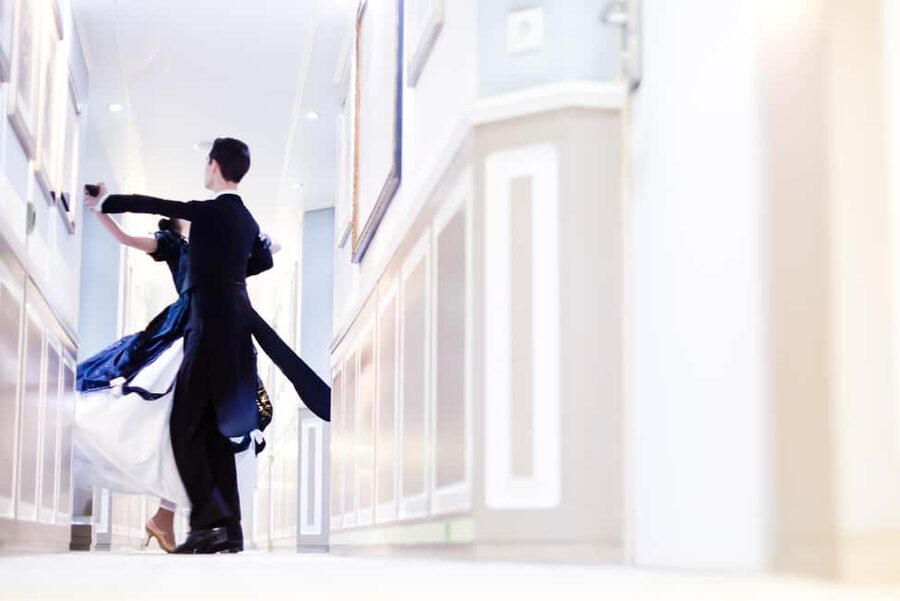 Vienna: Viennese Waltz Beginner Workshop for Couples - Why a Waltz Class Fits Vienna So Well