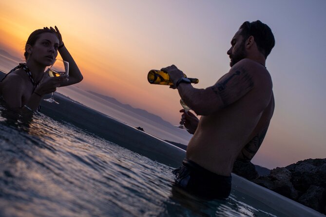 Volcanic Hot-Tub with Caldera View for Ultra-Romantic Couples - Weather, Cancellation, and Practical Planning